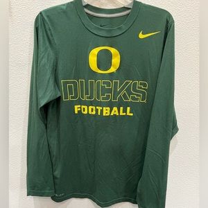 Nike Oregon State University long sleeve tee shirt in size small